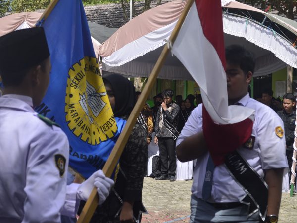 Pengukuhan dan Perpisahan Siswa Kelas XII SMK Negeri 1 Marabahan